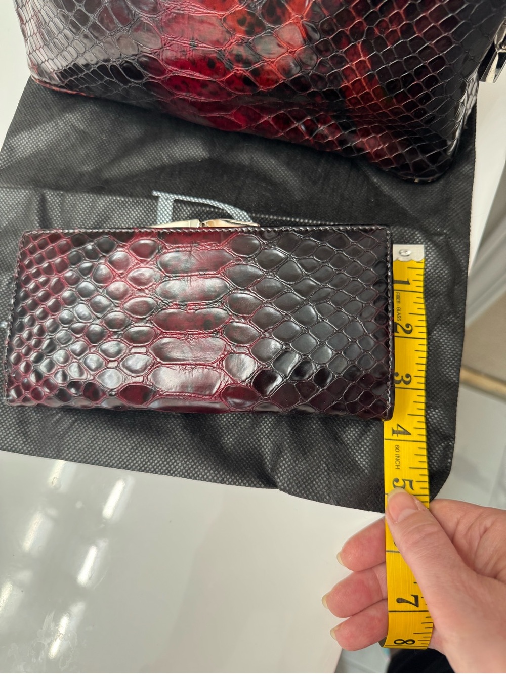 Danier Red and Black Ombre Croc-Embossed Leather Satchel with Matching Wallet - Picture 16 of 16
